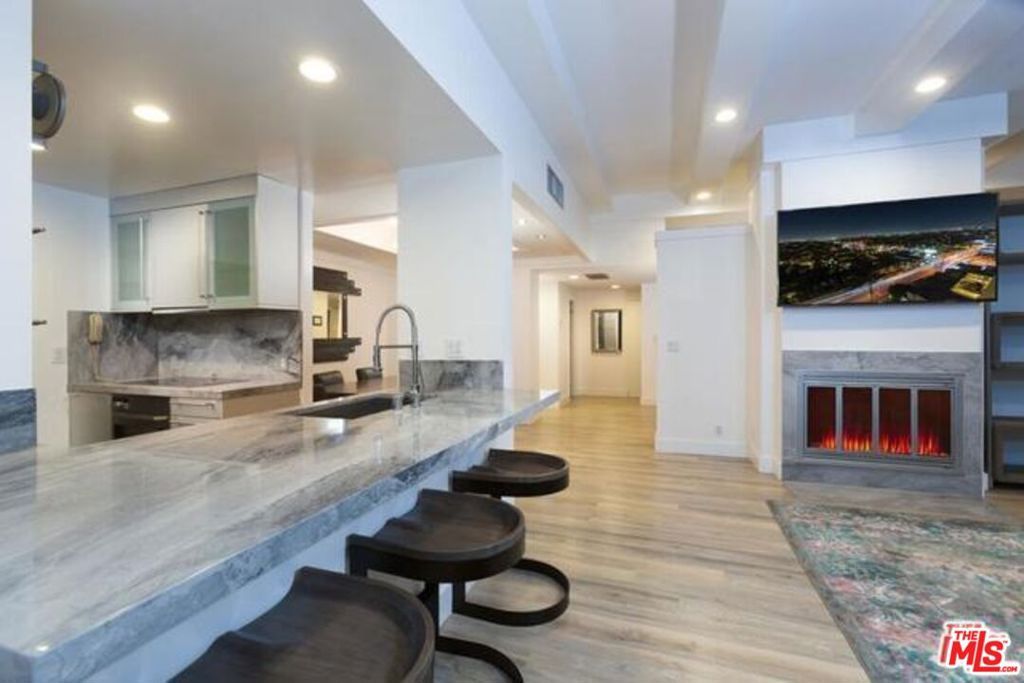 Photo of 1155 N La Cienega Boulevard #PH 3, West Hollywood, CA 90069 (MLS # 26702777)