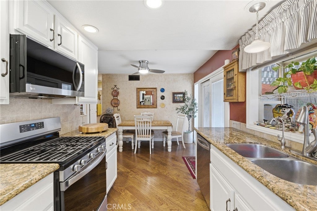 20002 Avenue Of The Oaks