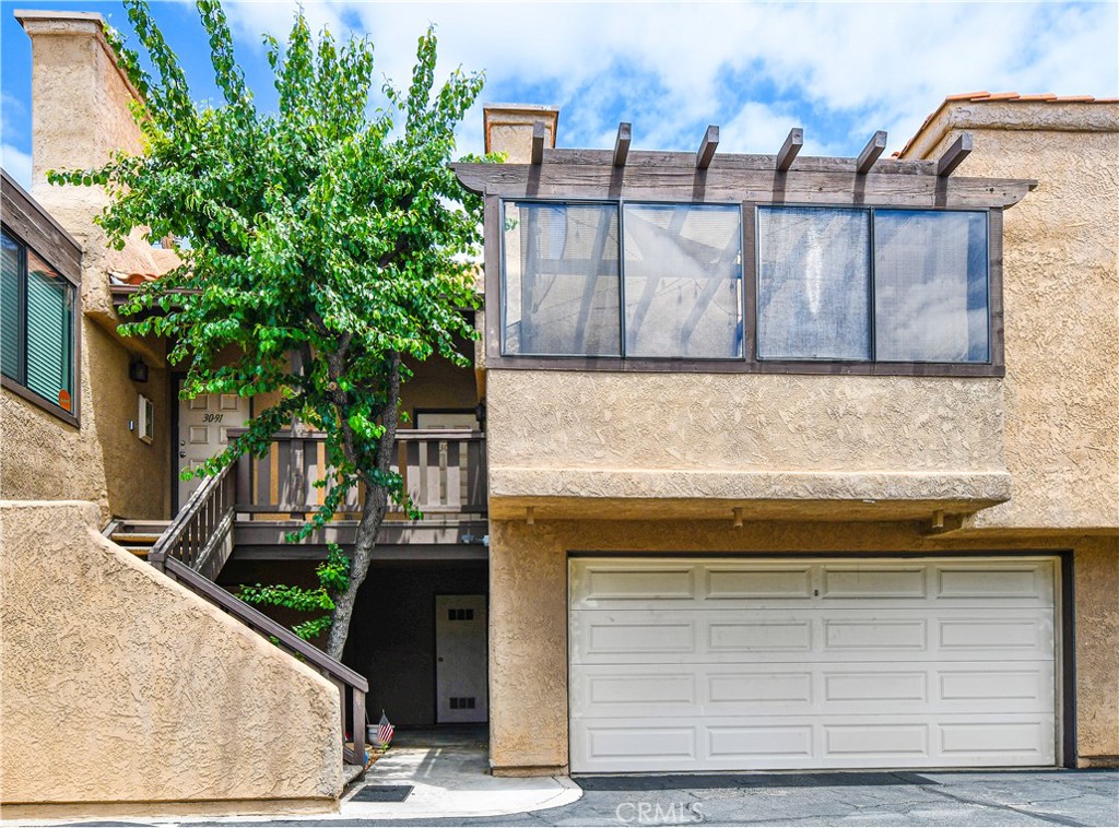 3093 Brea Boulevard 16