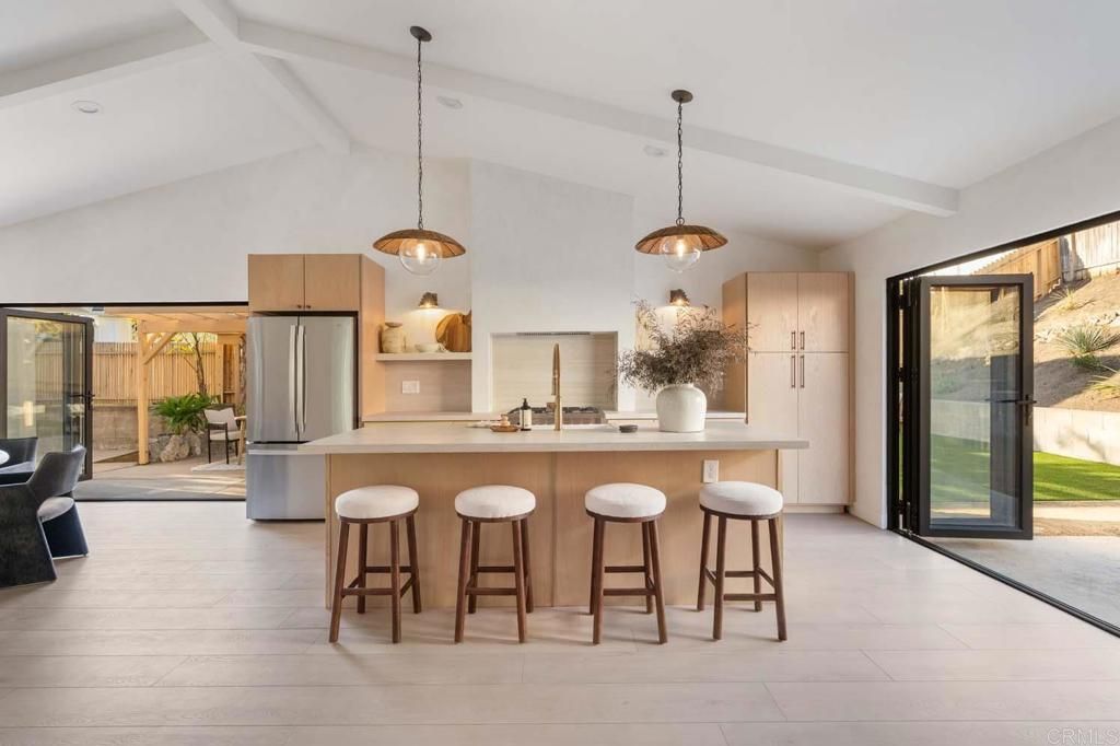 Photo of 1916 Laurel Road Rd, Oceanside, CA 92054 (MLS # NDP2602767)