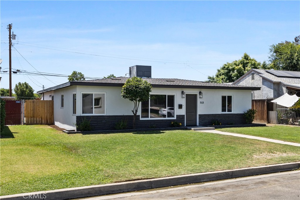 1501 Edna Street