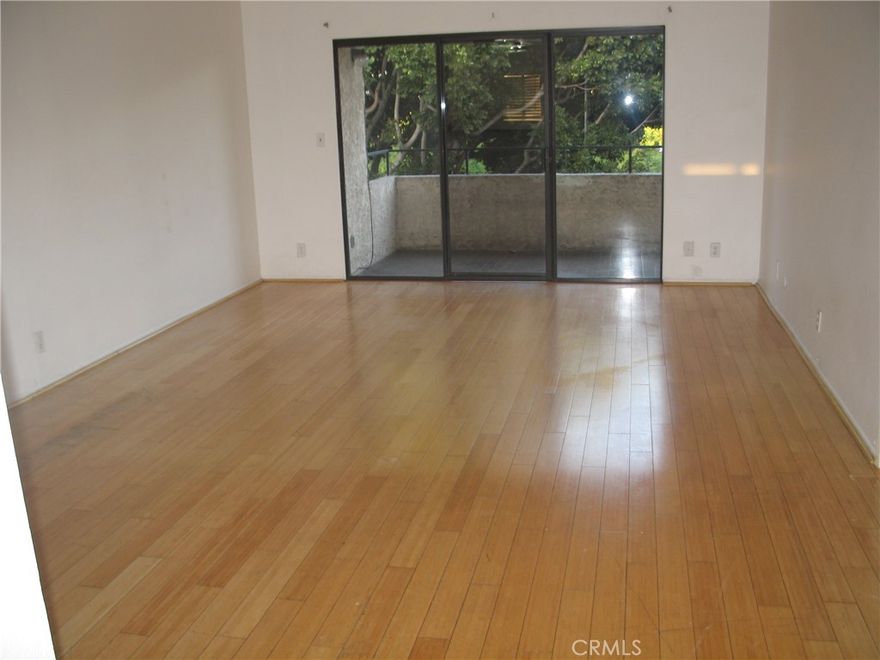 lLakeview Terrace 2 Bdrm 2 Bath condo across from Ken Molloy Harbor Regional Park!! This super unit has walk-in closet, inside laundry area, balcony and 2 car enclosed detached garage!! Minutes from South Bay Kaiser Hospital this property is near transportation, the 110 freeway, shopping and has two (2) separate  pool areas. Please review Agents Remarks.