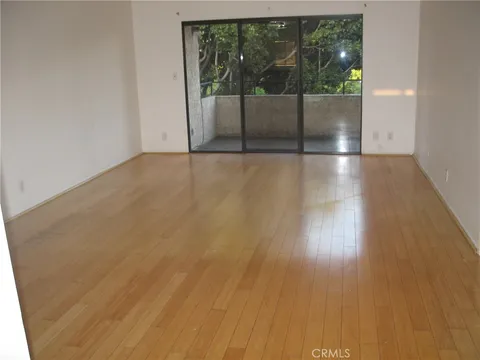 26151 Vermont Avenue Unit 306A, Harbor City, CA 90710 - MLS#: SB25180407