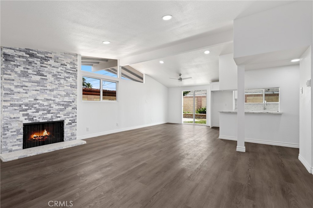 930 S Emerald Street