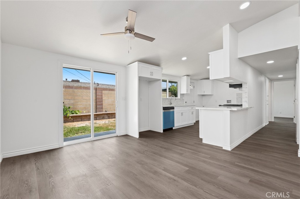 930 S Emerald Street