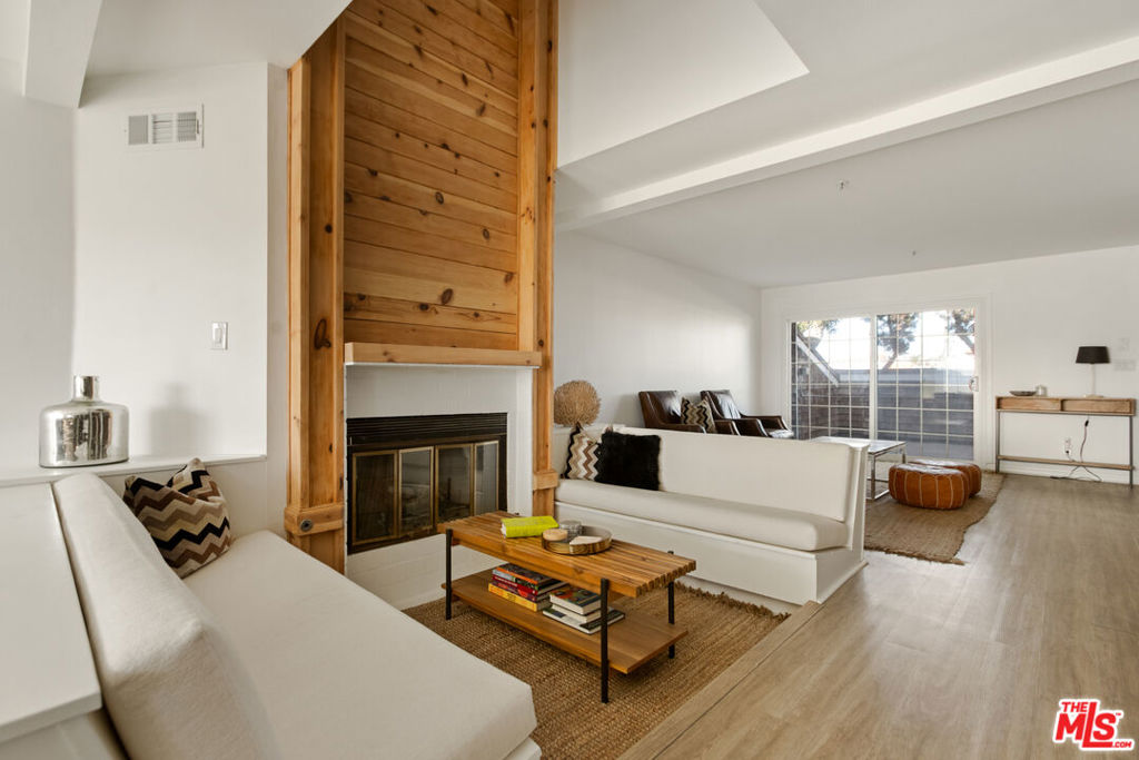 2845 Harbor Boulevard 2