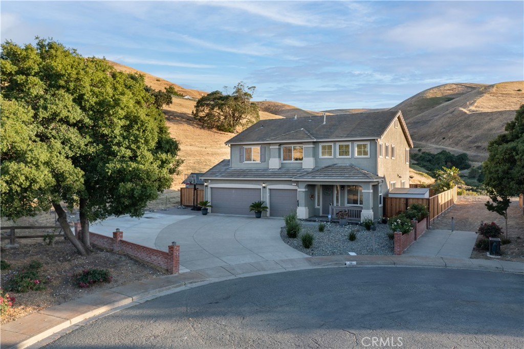 21 Fawn Glen Court