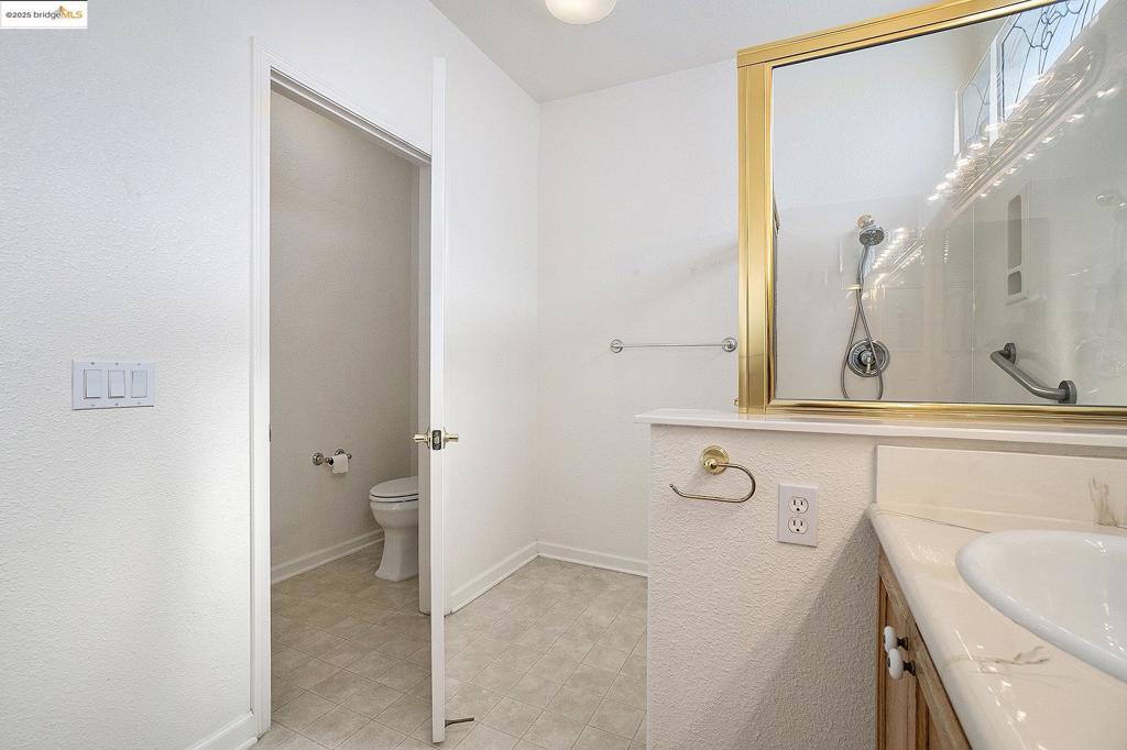 SUMMERSET 4 - Residential