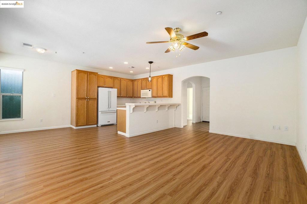 SUMMERSET 4 - Residential