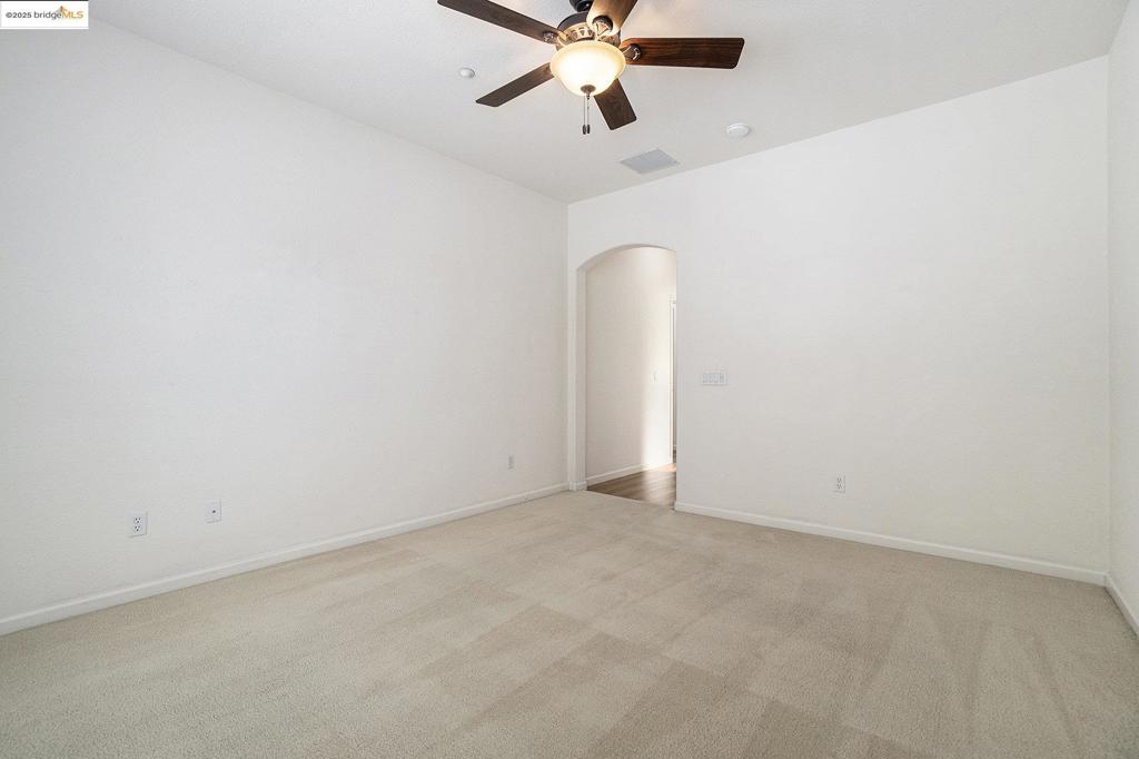 SUMMERSET 4 - Residential