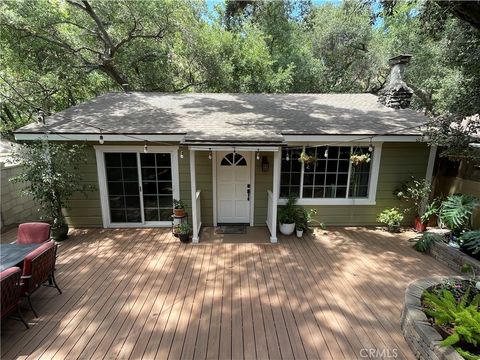 Photo of 29151 Sleepy Hollow Street, Silverado, CA 92676 (MLS # OC26152673)
