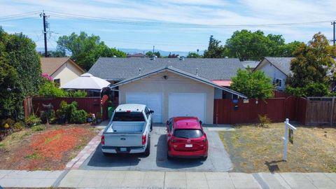 Photo of San Junipero Drive, Sunnyvale, CA 94085 (MLS # ML82044646)
