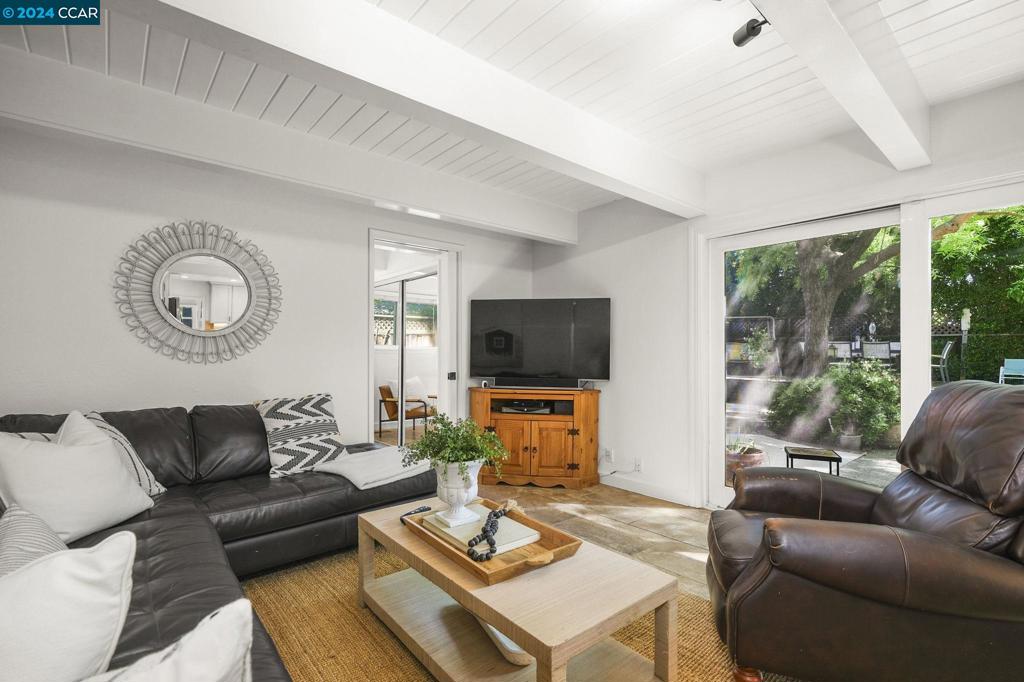 THE WOODLANDS - Residential