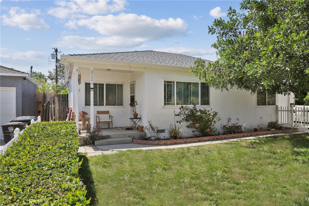 Properties 3 2129 N Pepper Street