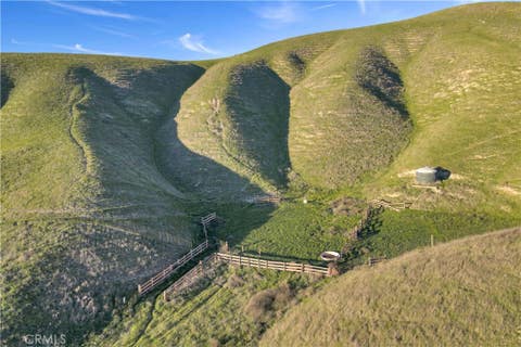 Tiny photo for 1990 E 46, Shandon, CA 93461 (MLS # SC25273793)