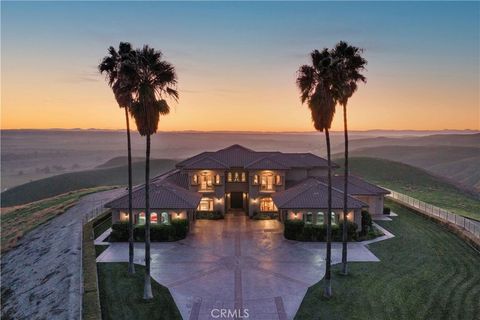 Tiny photo for 1990 E 46, Shandon, CA 93461 (MLS # SC25273793)