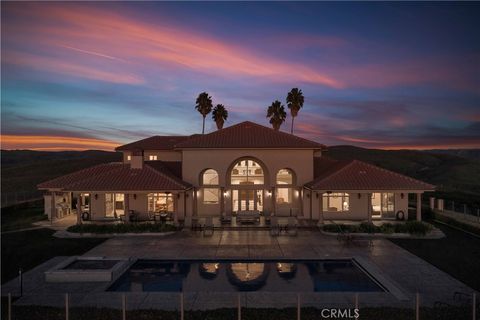 Tiny photo for 1990 E 46, Shandon, CA 93461 (MLS # SC25273793)