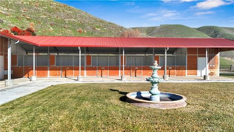 Tiny photo for 1990 E 46, Shandon, CA 93461 (MLS # SC25273793)