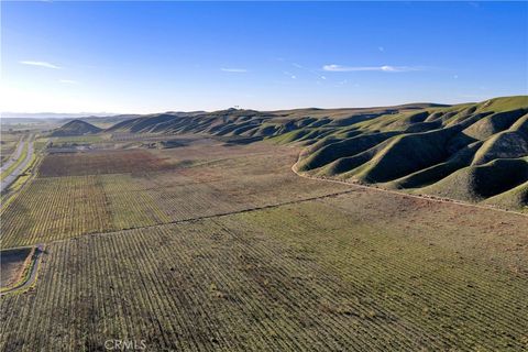 Tiny photo for 1990 E 46, Shandon, CA 93461 (MLS # SC25273793)