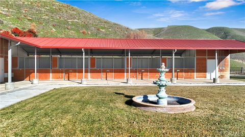 Tiny photo for 1990 E 46, Shandon, CA 93461 (MLS # SC25273793)