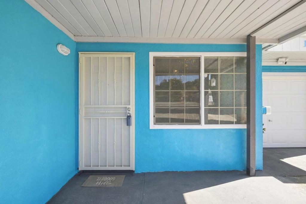 1582 Magazine Street