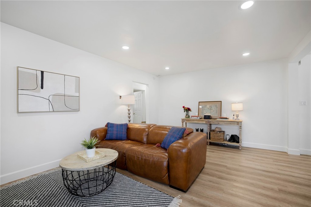 539 Plaza Serena