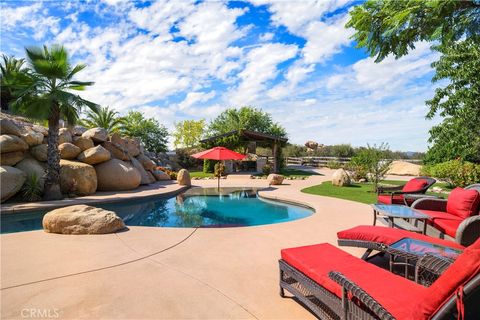 42179 Calle Paramo Murrieta CA 92562