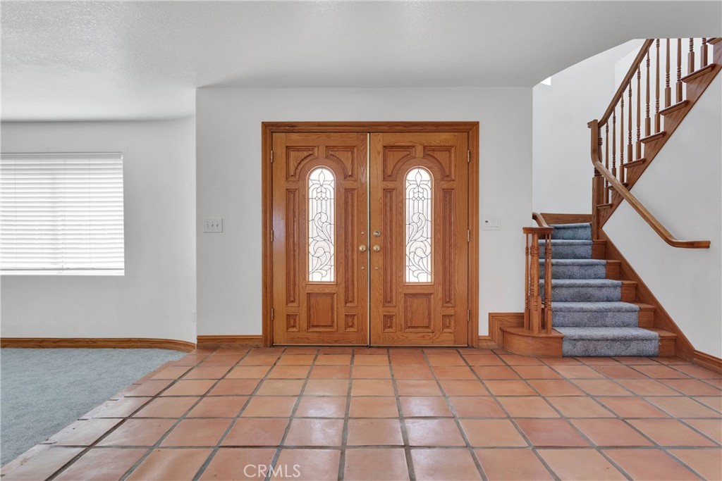 8381 White Road