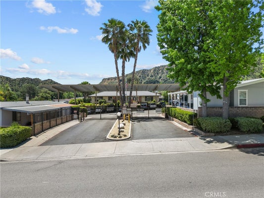 27724 STARLIGHT LN, CASTAIC, CA 91384 - Image 8b228ba19637c0f449d709bbeccf1dff/349131908