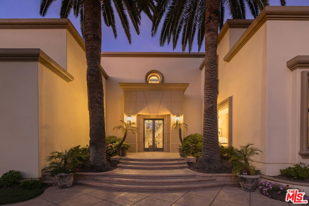 3364 Clerendon Road