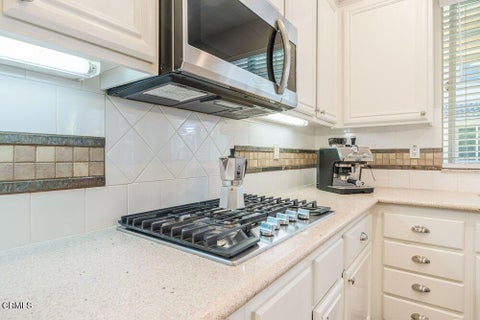 Tiny photo for 1212 Bayside Circle, Oxnard, CA 93035 (MLS # V1-39319)