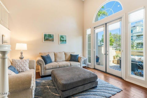 Tiny photo for 1212 Bayside Circle, Oxnard, CA 93035 (MLS # V1-39319)