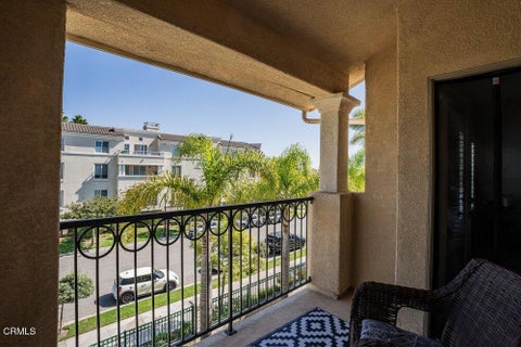 Tiny photo for 1212 Bayside Circle, Oxnard, CA 93035 (MLS # V1-39319)