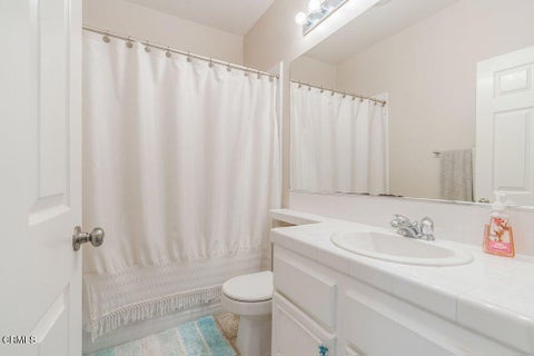 Tiny photo for 1212 Bayside Circle, Oxnard, CA 93035 (MLS # V1-39319)
