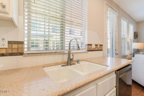 Tiny photo for 1212 Bayside Circle, Oxnard, CA 93035 (MLS # V1-39319)