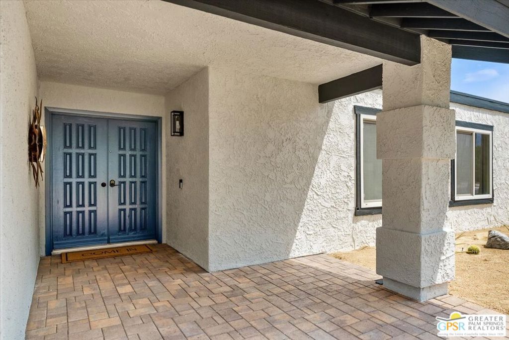 2300 N Carillo Road