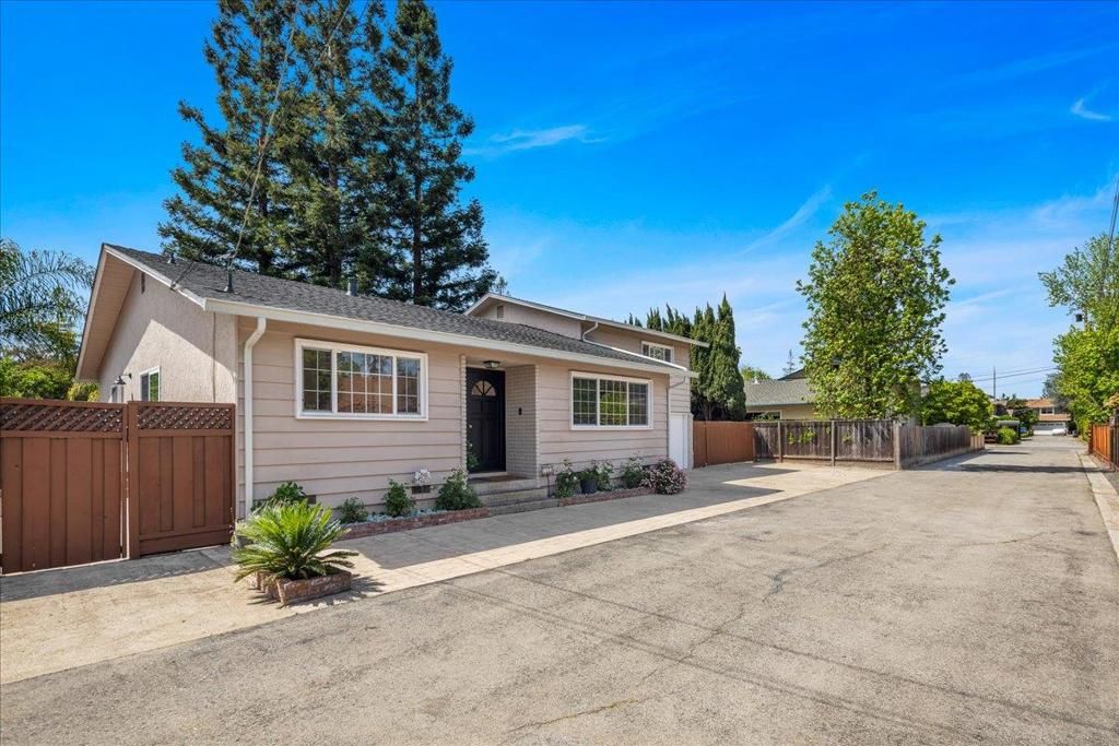 Photo of 1729 Milton Street, Redwood City, CA 94061 (MLS # ML82040645)