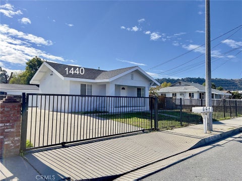 Photo of 1440 W Grand AVE, Pomona, CA 91766 (MLS # CV26116517)