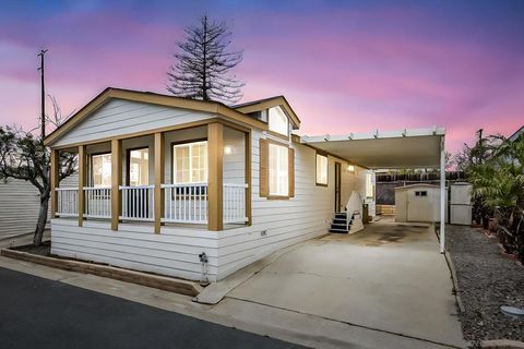 121 Orange Ave SPC 32 Chula Vista CA 91911