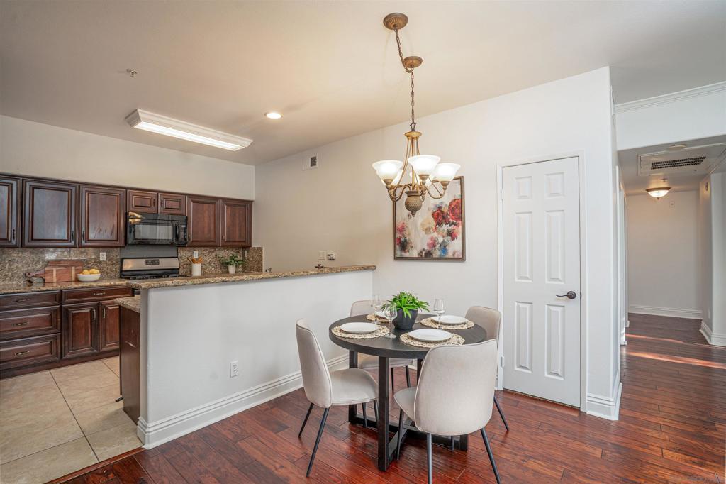 12376 Carmel Country Rd J107