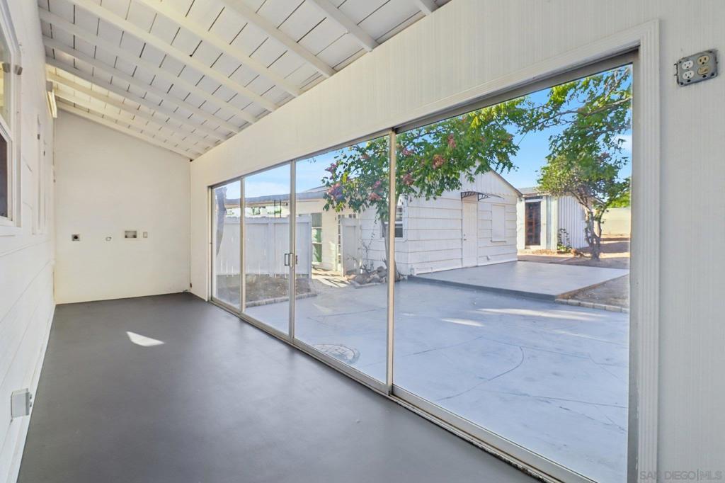 La Mesa - Residential