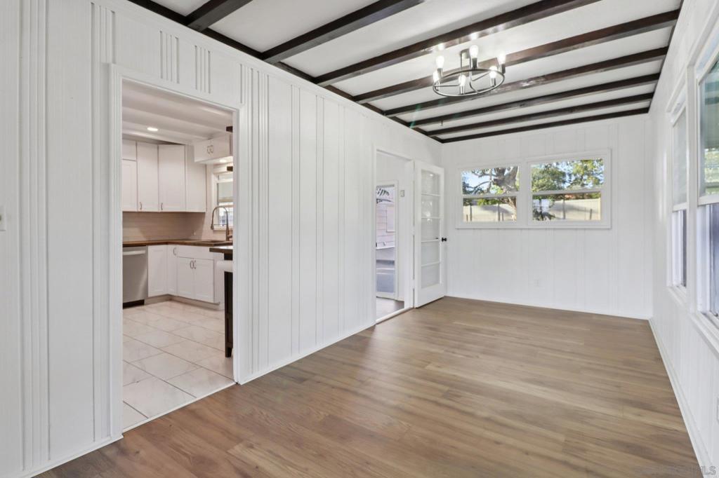 La Mesa - Residential