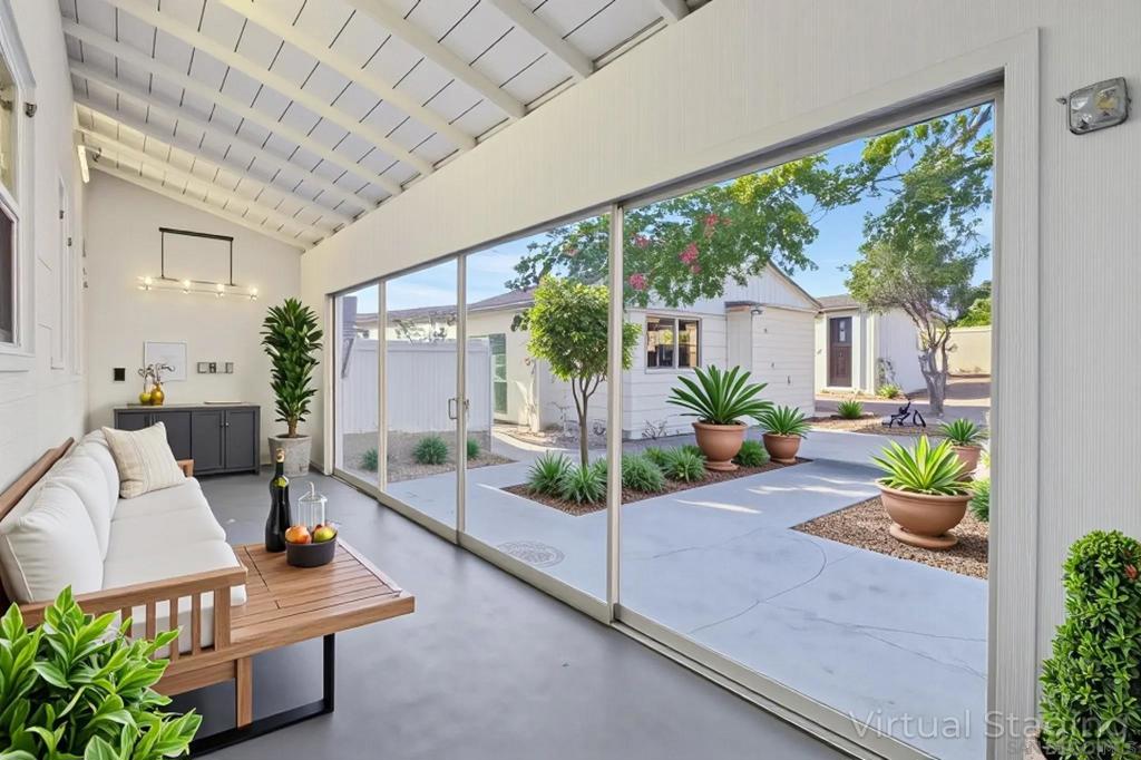 La Mesa - Residential