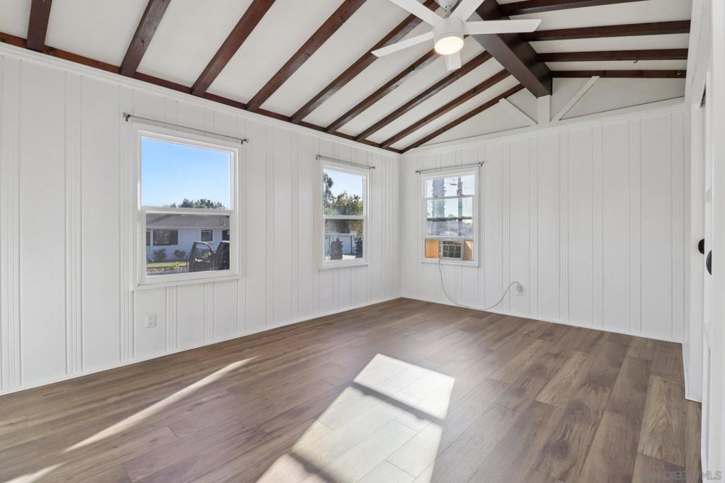 La Mesa - Residential