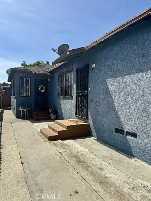 904 E Stockton