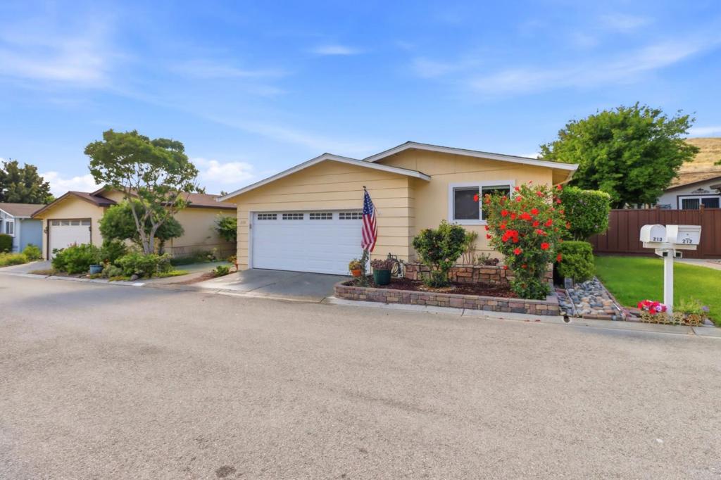 213 Mountain Springs Drive 213