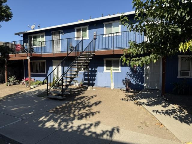 590 Stoney Court