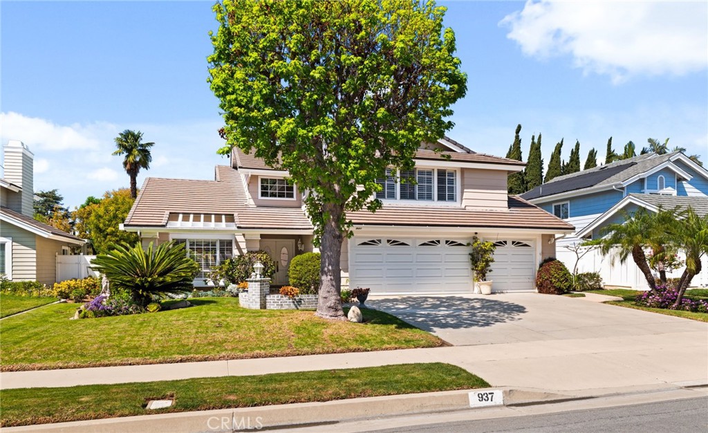 937 Finnell Way