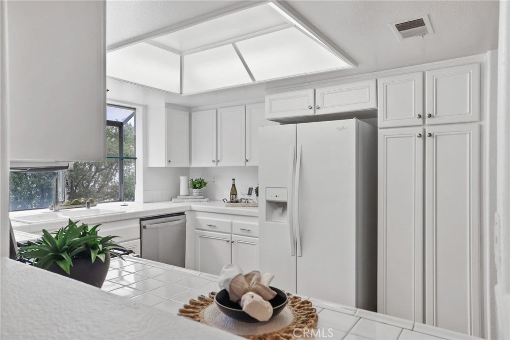 54 Pamplona, Aliso Viejo CA 92656 - Photo 7