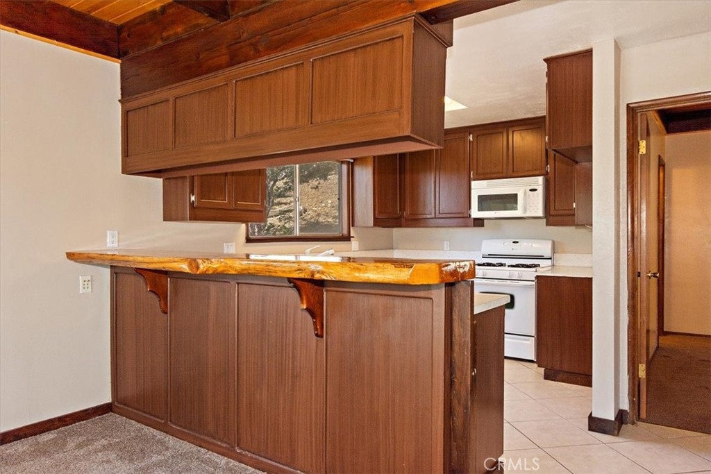 Arrowhead Woods (AWHW) - Residential Lease